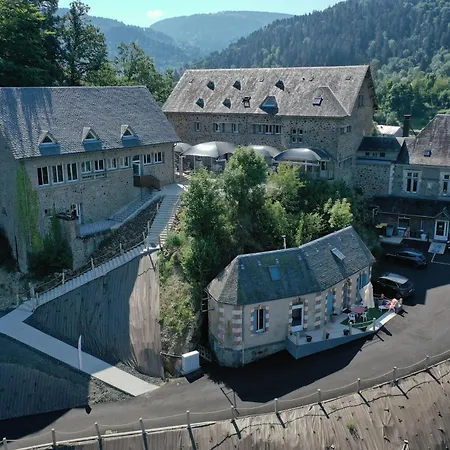 La Roche Des Fees *